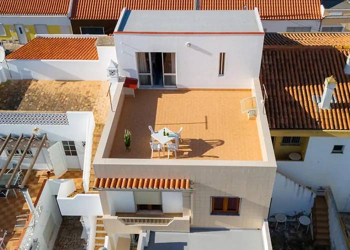 Σπίτι διακοπών 4 Family & Friends - Your Seaside Charm! Odiáxere