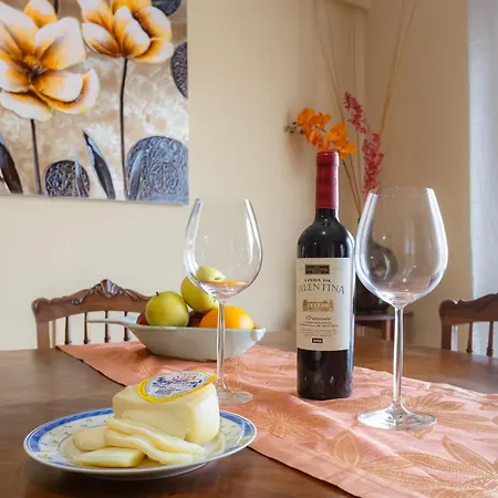 4 Family & Friends - Your Seaside Charm! * Odiaxere