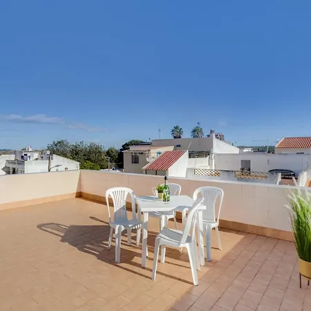 Σπίτι διακοπών 4 Family & Friends - Your Seaside Charm! *