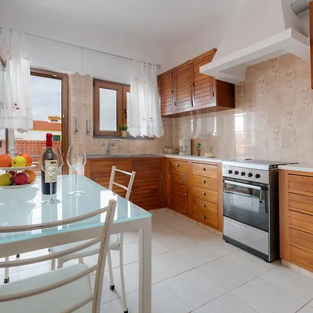 Σπίτι διακοπών 4 Family & Friends - Your Seaside Charm! Odiáxere