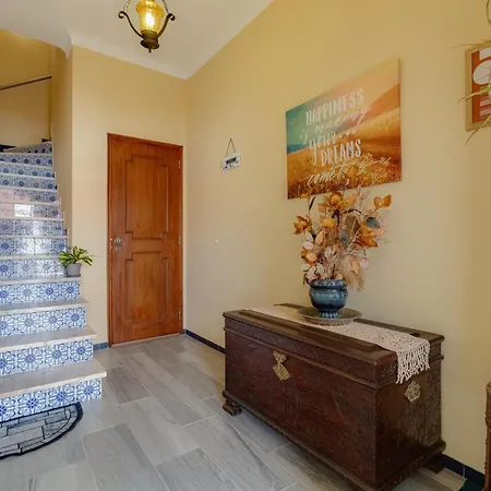 4 Family & Friends - Your Seaside Charm! Σπίτι διακοπών *