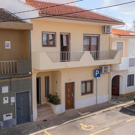 4 Family & Friends - Your Seaside Charm! Odiaxere